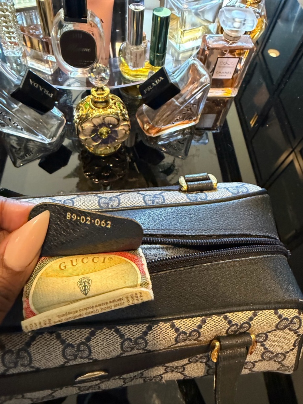 Rare Find Vintage Gucci Blue/Gray GG Top-Handle Bag with Blue Trim - Picture 7 of 7